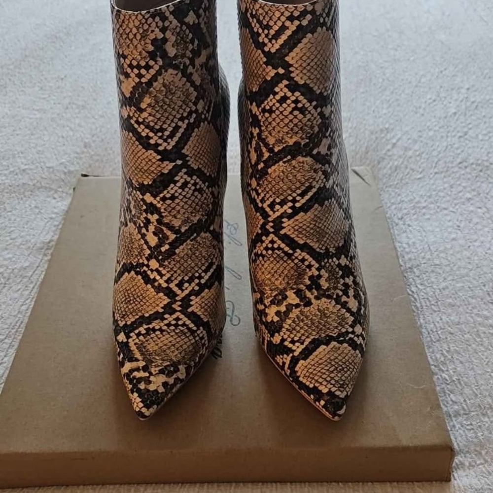 Snakeskin Patterned Ankle Boots